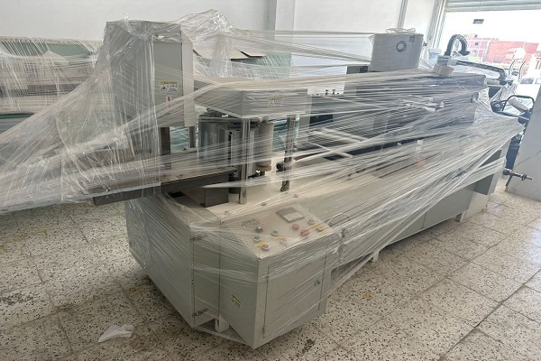 Machine à gobelets en papiers NINGBOU