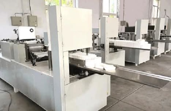 Machine a serviettes